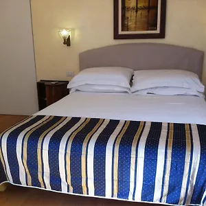 ariberto21.italymilanhotels.net/