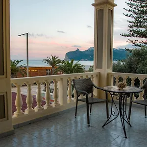 *** Hotel La Del Mare Italie